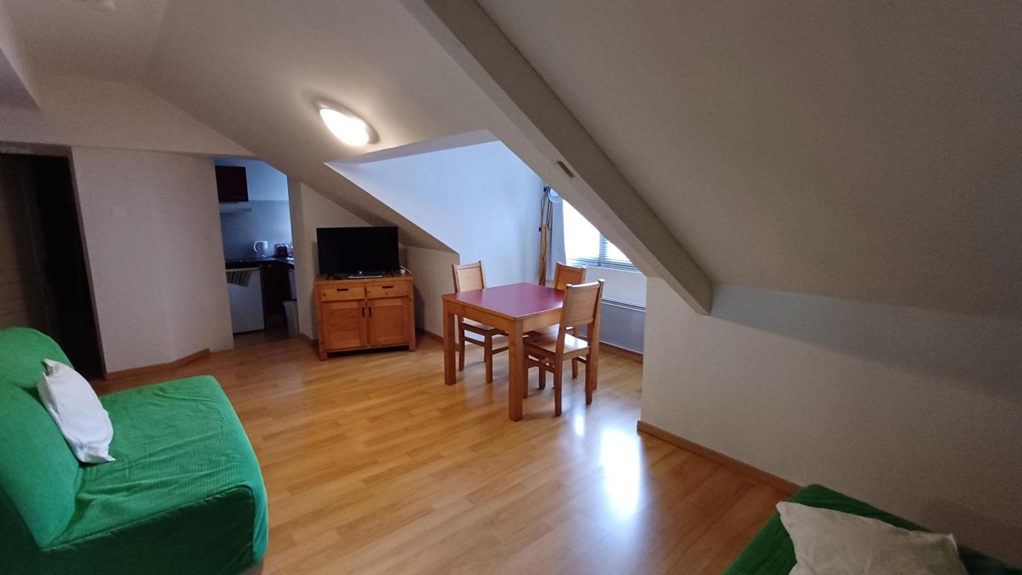 Studio Hyper Centre Lumineux Et Fonctionnel Luchon Bagnères-de-Luchon Exteriör bild